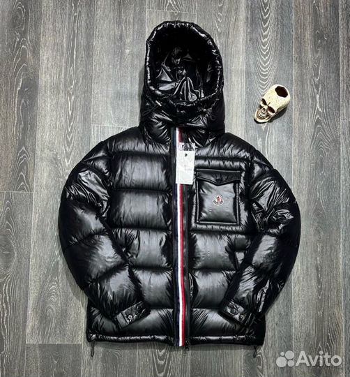 Пуховик Moncler Montbeliard