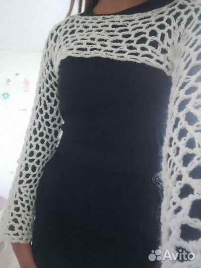 Вязаный свитер сетка