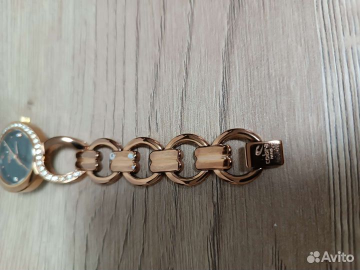 Часы женские Cobra