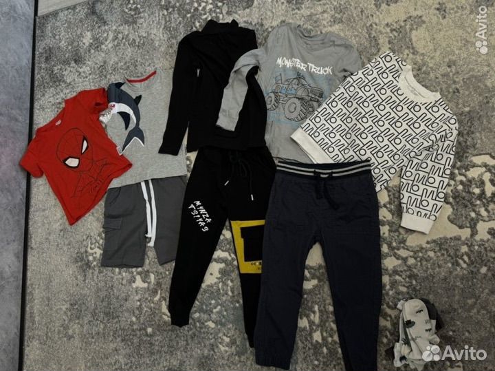 Вещи пакетом на мальчика 110р