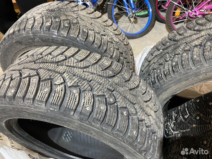 Nokian Tyres Hakkapeliitta 5 215/55 R16