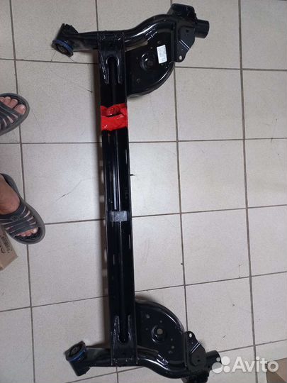 Балка задняя Logan 2 Stepway