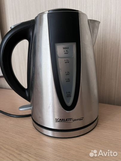 Электрический чайник scarlett