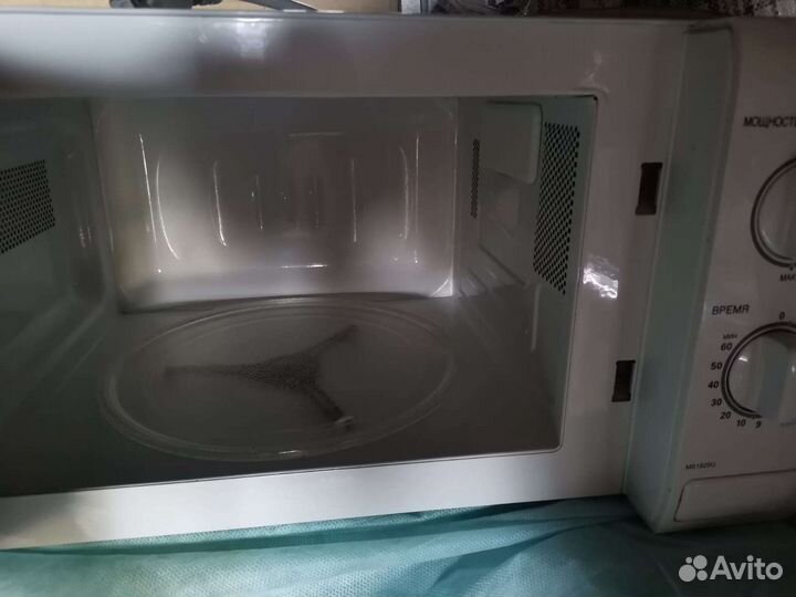Микроволновая печь LG б/у