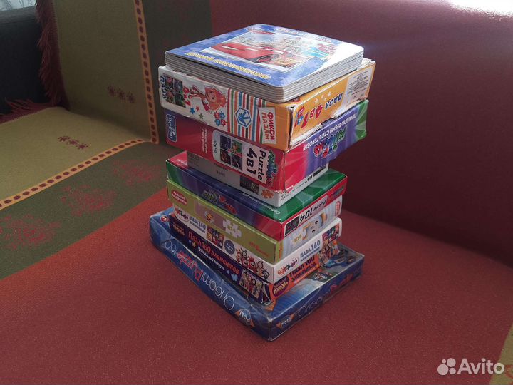 Много пазлов