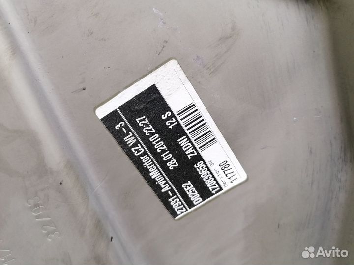 Стеклоподъемник механический Skoda Octavia 2010