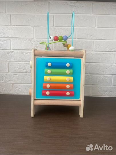 Развивающая игрушка Бизиборд куб