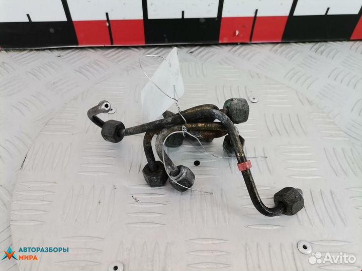 Трубка топливная Renault Megane 2 2004 8200600509