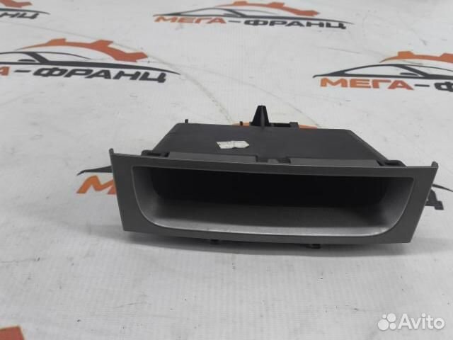 Бардачок Peugeot 308 легковой универсал 5FS (EP6C)