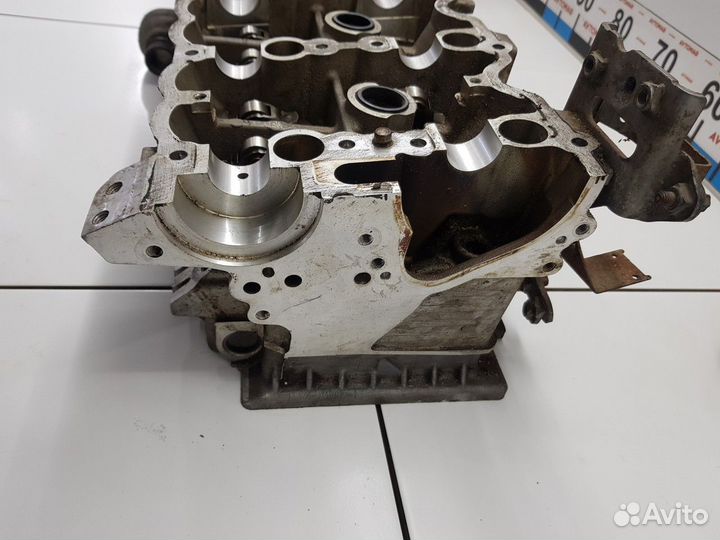 Головка блока цилиндров правая 3.0