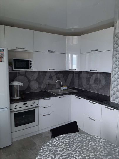 Комната 20 м² в 2-к., 8/16 эт.