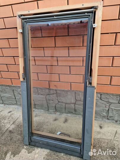 Мансардное окно б/у востановленное