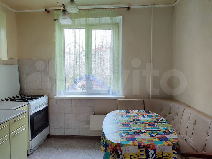 3-к. квартира, 79 м², 4/9 эт.