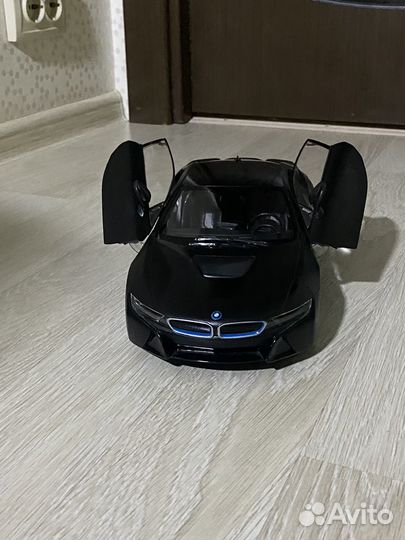 Машинка на радиоуправлении