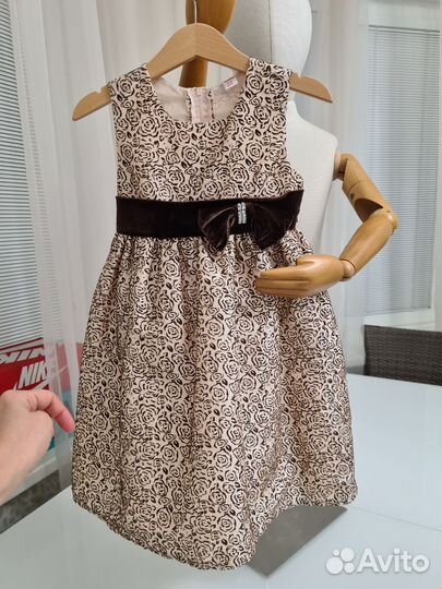 Нарядное платье для девочки 104