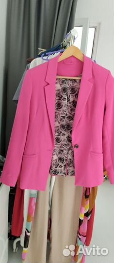 Пиджак розовый