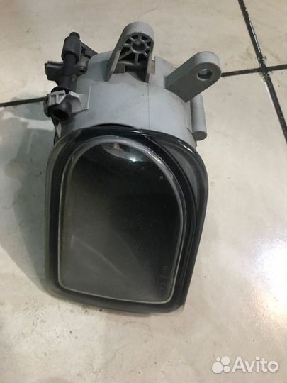 Фара противотуманная передняя правая Volvo V50