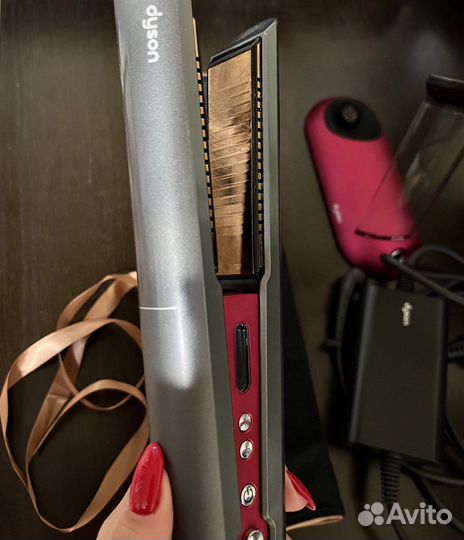 Выпрямитель для волос dyson corrale