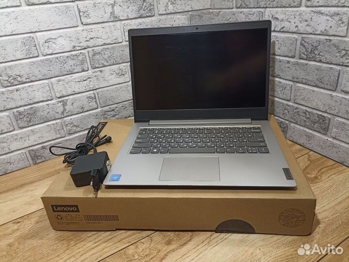 Ноутбук Lenovo IdeaPad 1 14IGL05