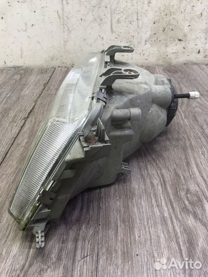 Фара передняя правая Saab 9-3 кабриолет 2005