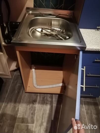 Кухонный гарнитур бу в хорошем состоянии