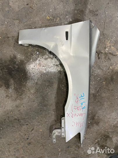 Крыло переднее правое Mitsubishi Lancer X