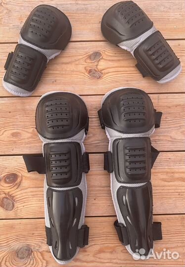 Мотоциклетная защита: Налокотники и наколенники