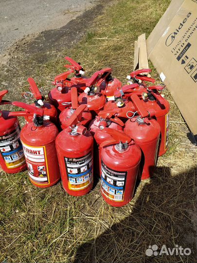 Огнетушители порошковые пустые