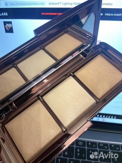 Hourglass Ambient lighting palette