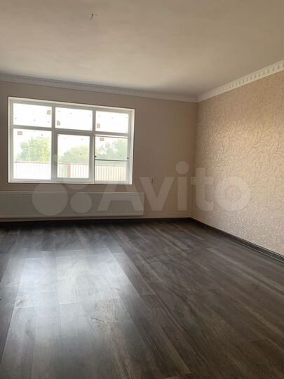 Дом 200 м² на участке 15 сот.