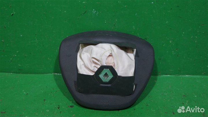 Подушка безопасности (airbag ) в руль Renault