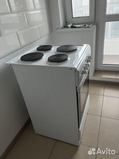 Плита электрическая новая LADA