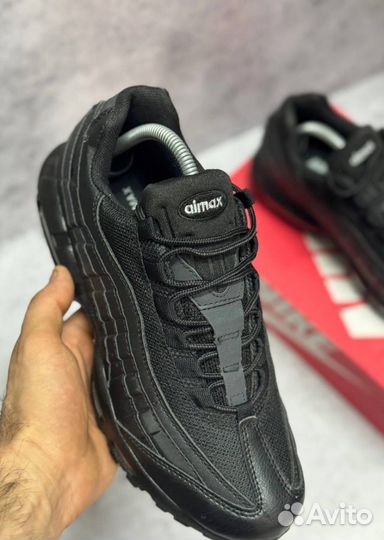 Кроссовки Nike Air Max 95 универсальные