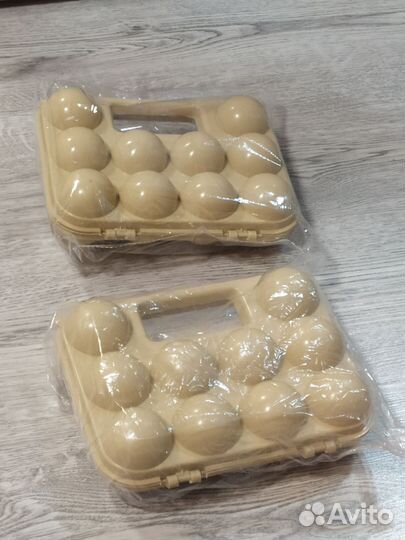 2 тары для яиц новые