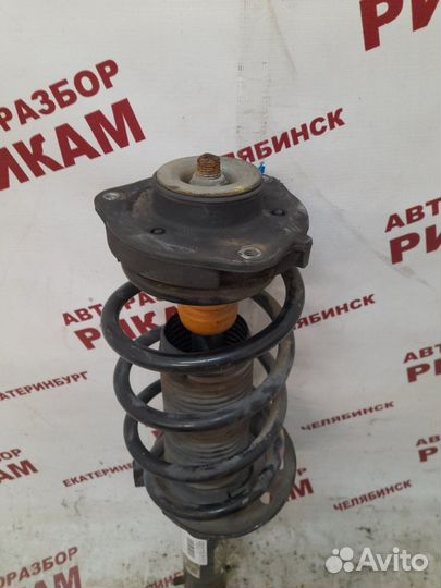 Стойка передняя Volkswagen Touran 1T2 BLG 2008