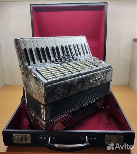 Аккордеон Weltmeister Stella 3/4