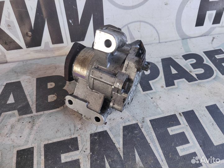 Насос гур Mercedes W211