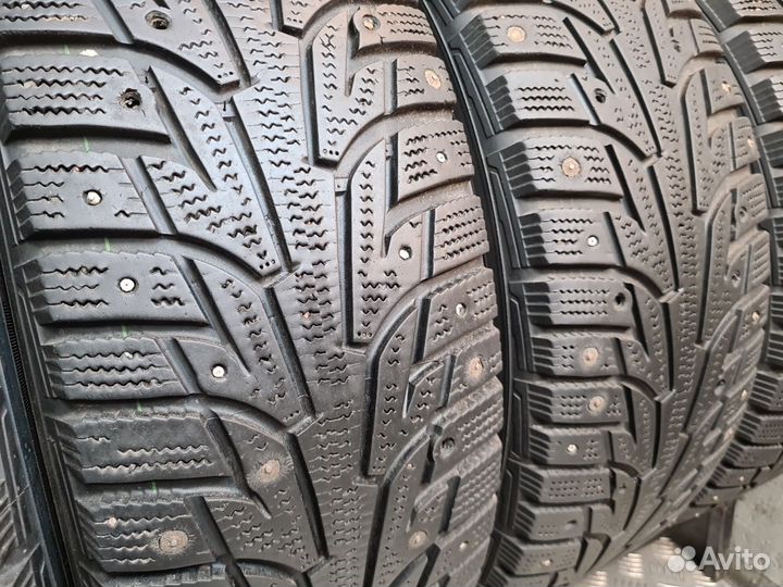 Hankook Winter I'Pike 215/65 R16