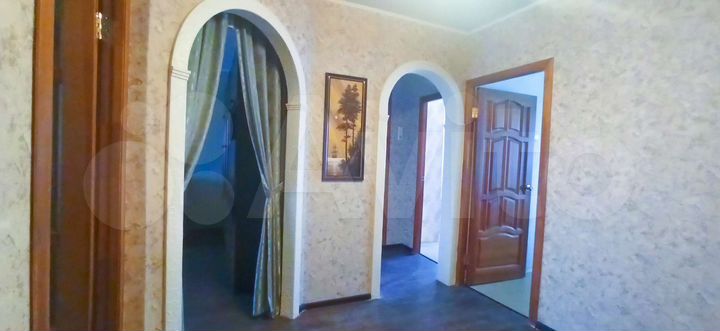 4-к. квартира, 74 м², 3/5 эт.