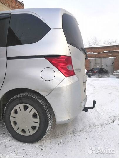 Фаркоп на Хонда Фрид с 08-16г-Спайк с 10-16г