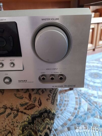 AV Ресивер onkyo