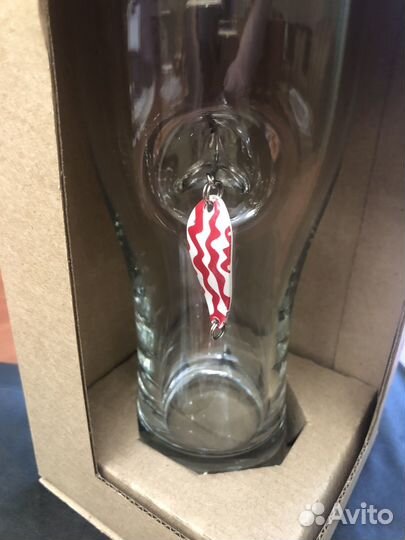 Бокал с блесной, мыло