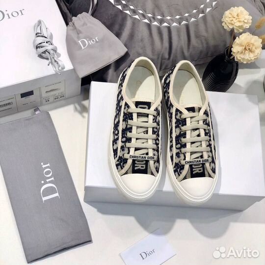 Женские кроссовки dior Walk'n'Dior