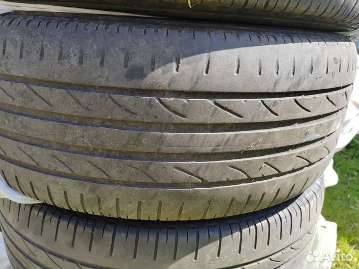 Bridgestone Dueler H/P 225/55 R17