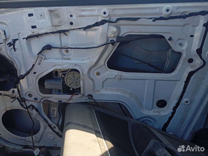 Электростеклоподъемник передний geely emgrand es7