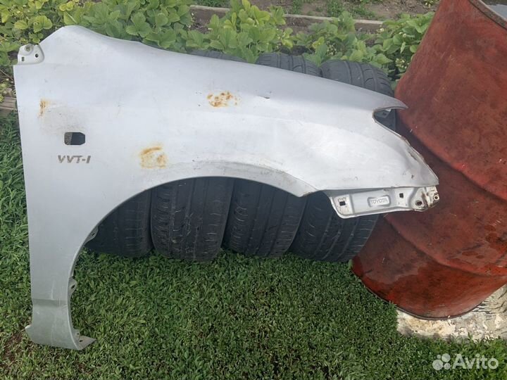 Крыло правое Тойота Королла 120