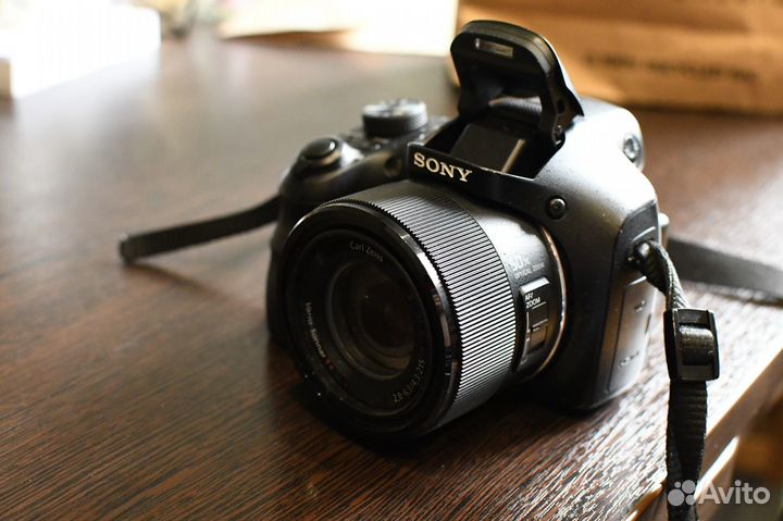Фотоаппарат Sony cyber-shot dsc-hx300