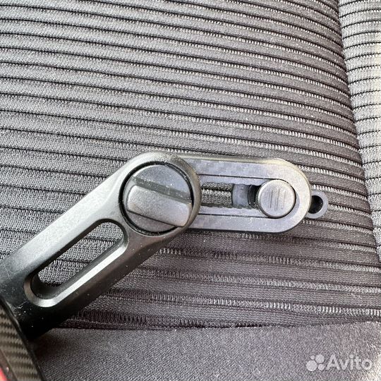 Автомобильный держатель для телефона