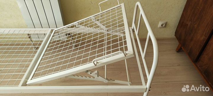 Кровать металлическая односпальная медицинская