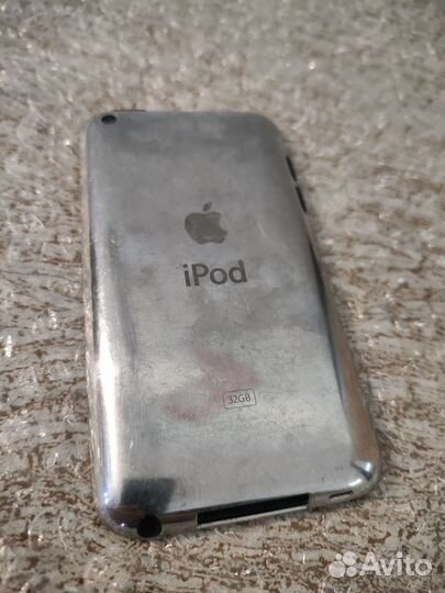 Плеер iPod touch 4 32gb
